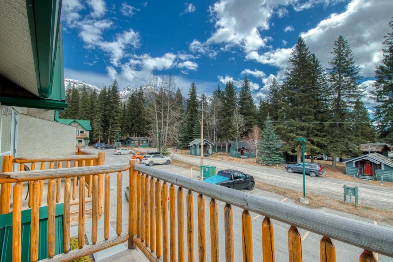 Beautiful Newly Reno 2Bdm 2 Bth Sleep Up To 6 Adults & Kids Mountain View Townhouse Suite Canmore Exterior foto