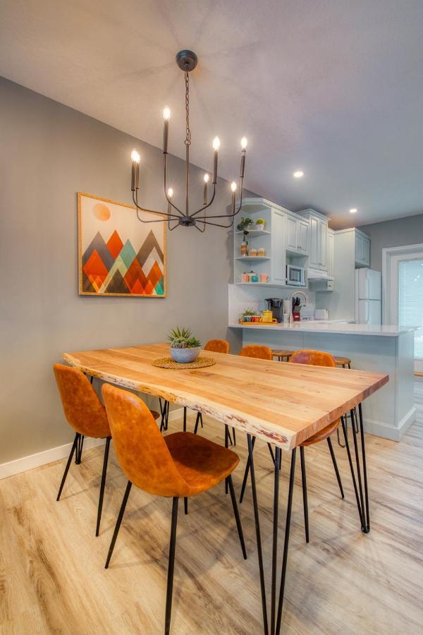 Beautiful Newly Reno 2Bdm 2 Bth Sleep Up To 6 Adults & Kids Mountain View Townhouse Suite Canmore Exterior foto