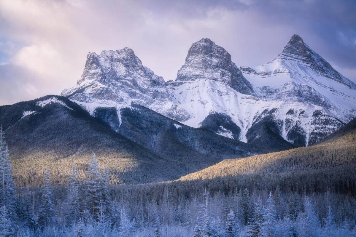 Beautiful Newly Reno 2Bdm 2 Bth Sleep Up To 6 Adults & Kids Mountain View Townhouse Suite Canmore Exterior foto